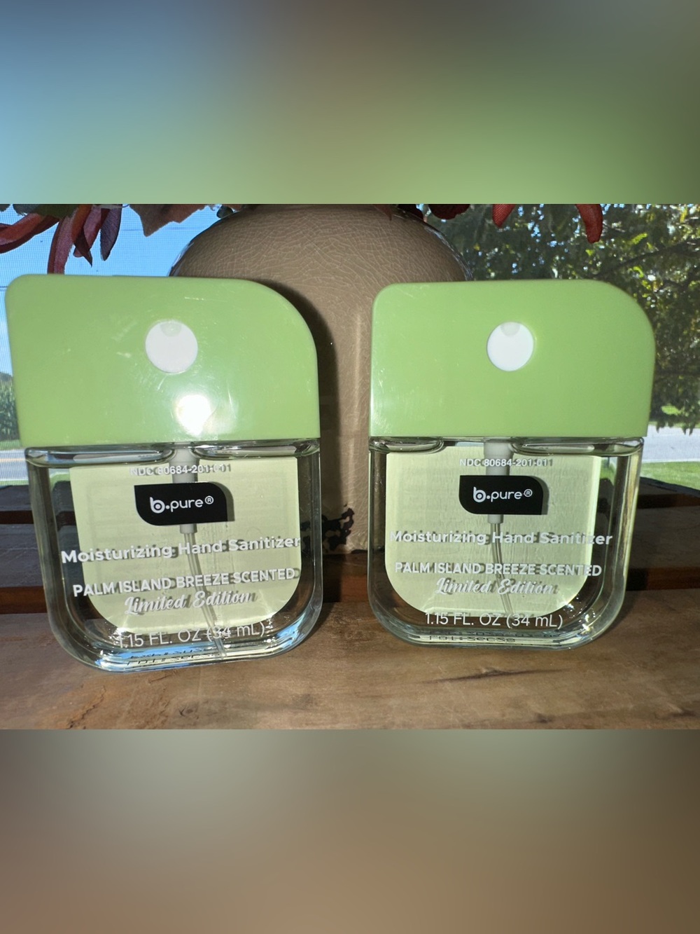 Limited Edition Palm Island Breeze Moisturizing Hand Sanitizer Spray~New~2 Pack - Picture 3 of 3